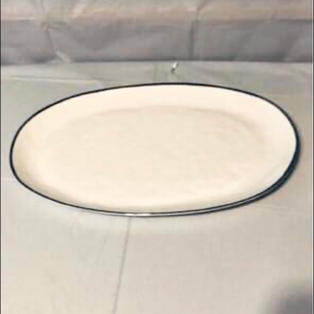 Bed Bath & Beyond Oval Platter Platinum